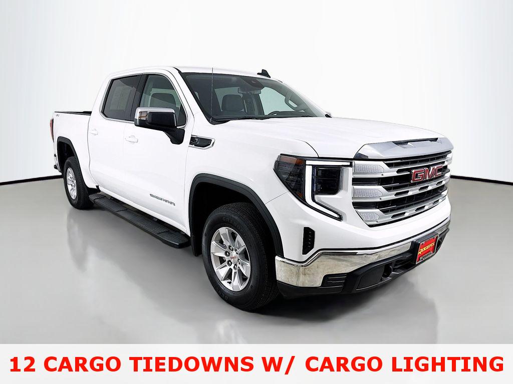 Summit White 2022 GMC Sierra 1500 SLE Crew Cab 4WD Pickup Truck Four-Wheel Drive 8-Speed Automatic