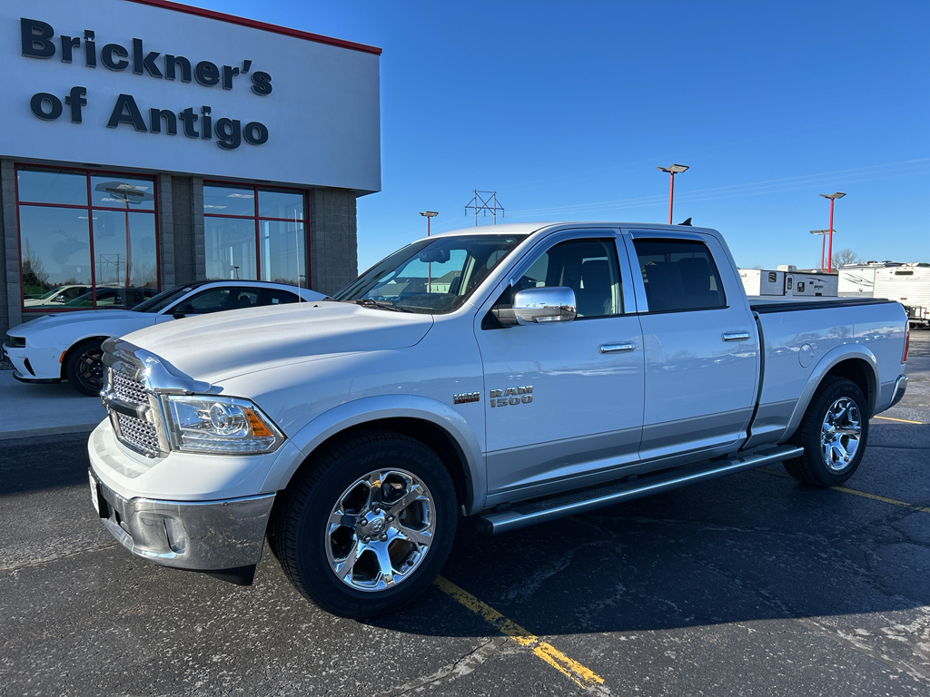 2016 RAM 1500 Laramie Crew Cab 4WD