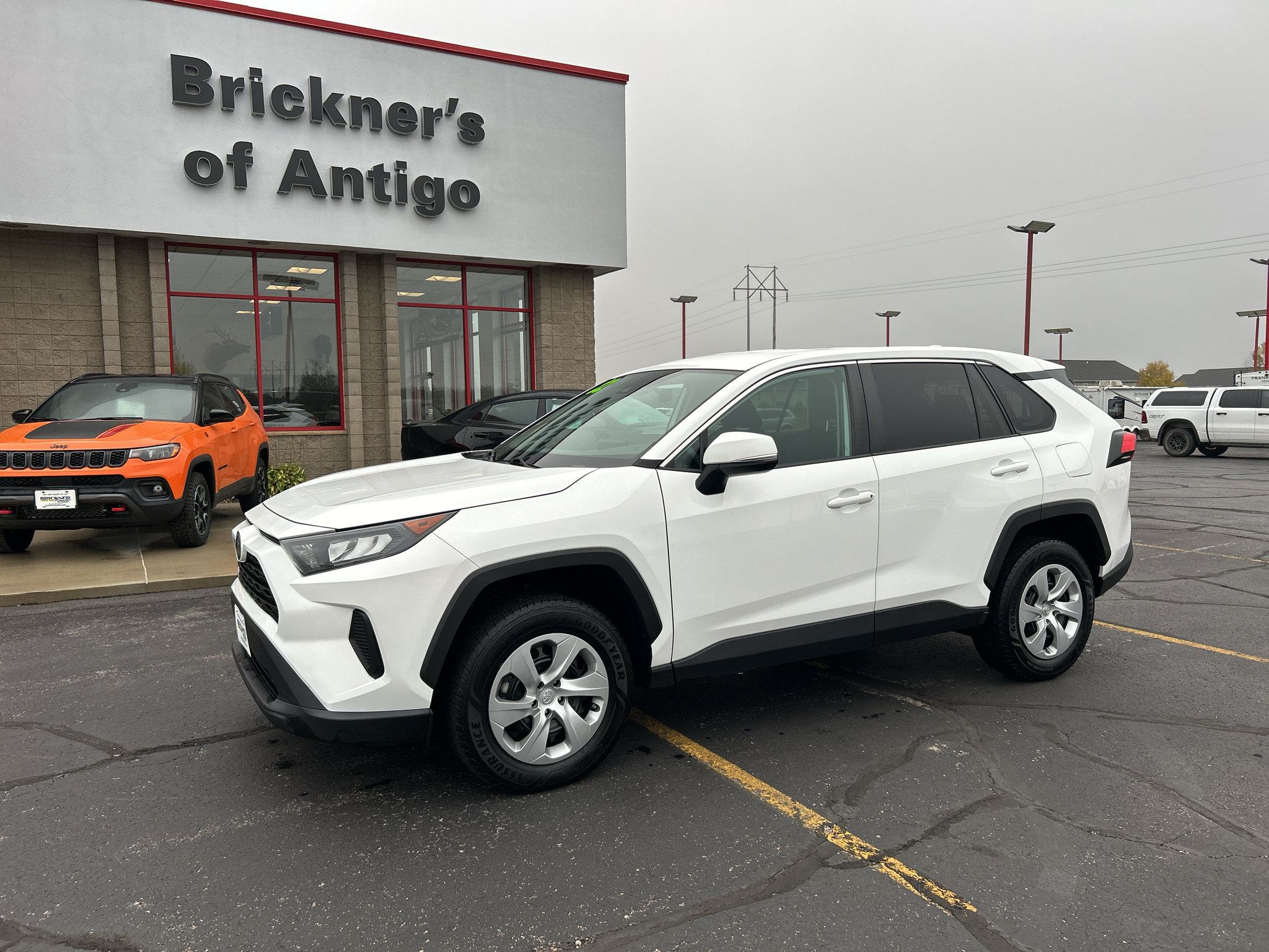 2022 Toyota RAV4 LE AWD