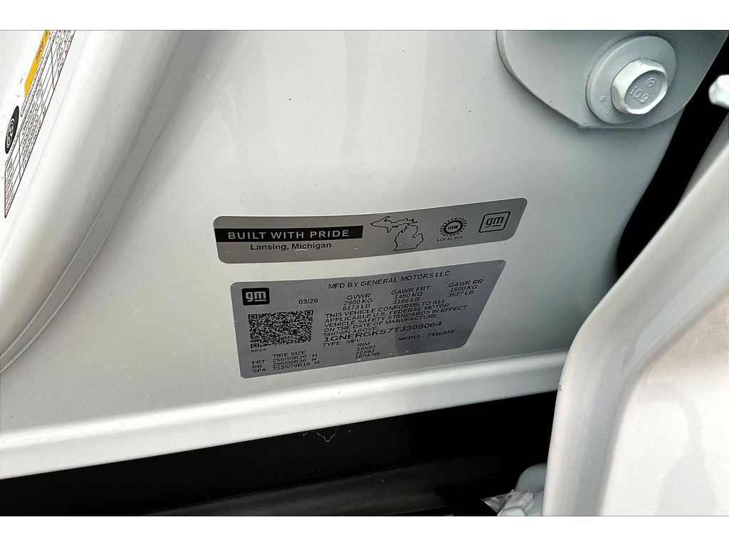 View vehicle photo 7