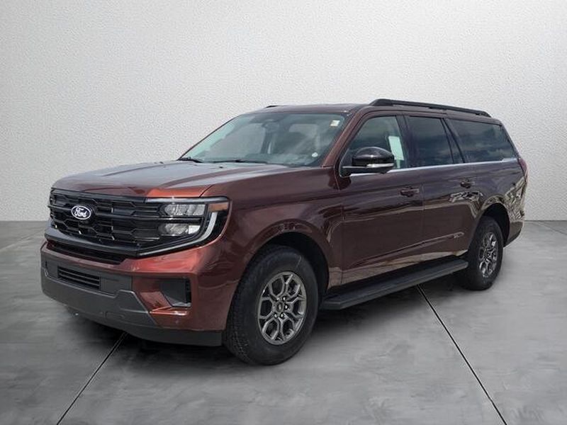 Bronze Fire Metallic Tinted Clearcoat 2027 Ford Expedition SUV / Crossover 4X2 Automatic