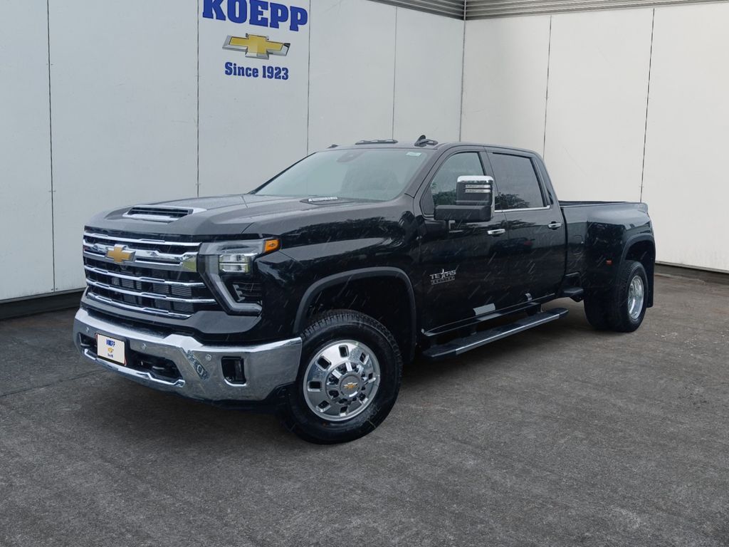 Black 2026 Chevrolet Silverado 3500HD LTZ Crew Cab 4WD Pickup Truck Four-Wheel Drive Automatic