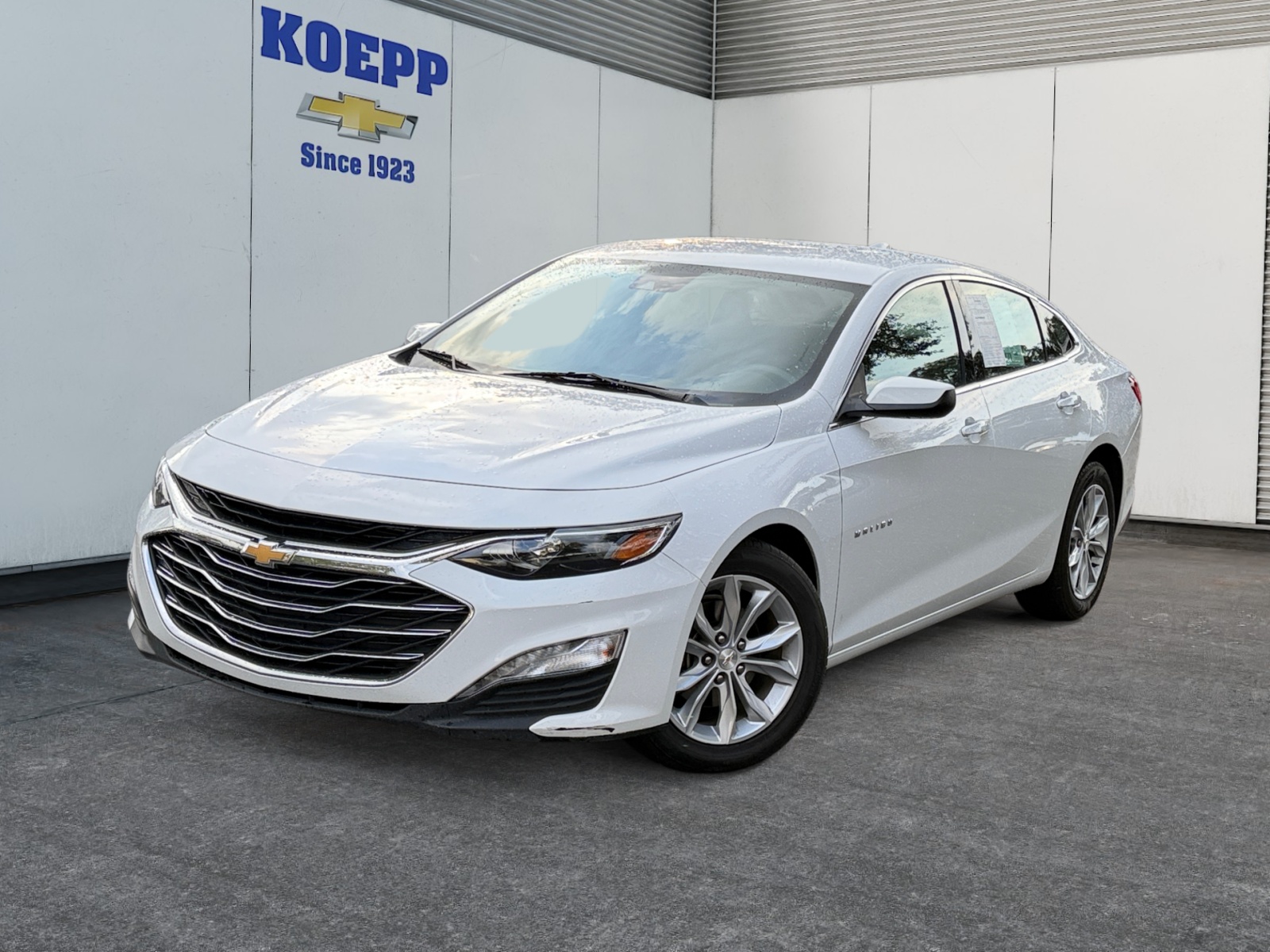 2025 Chevrolet Malibu LT with 1LT FWD