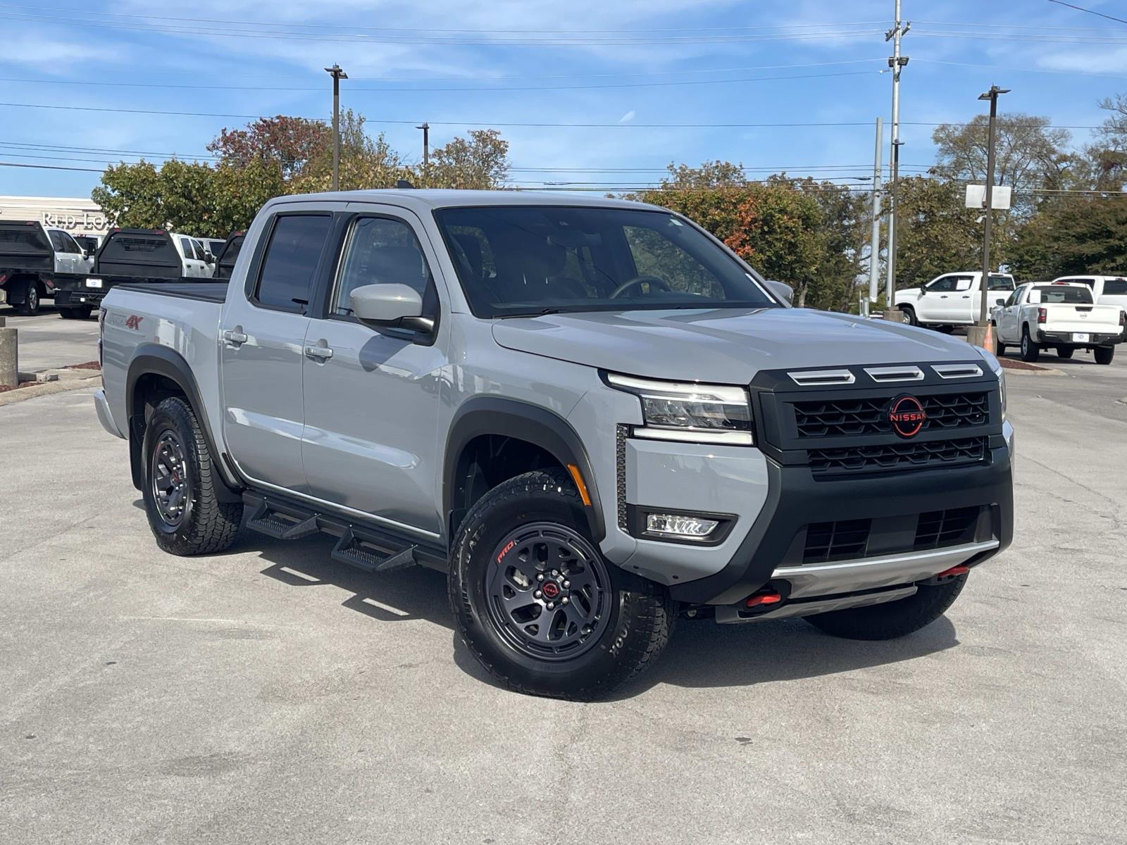 2025 Nissan Frontier PRO-4X Crew Cab 4WD