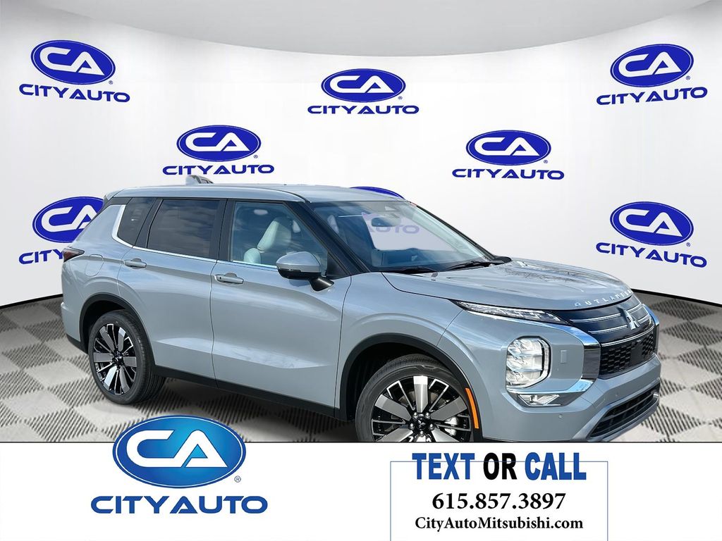 2026 Mitsubishi Outlander SE FWD