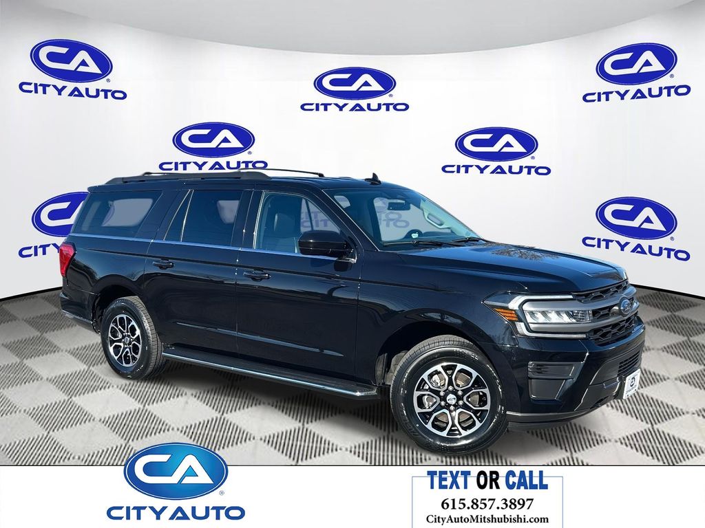 2023 Ford Expedition MAX XLT 4WD