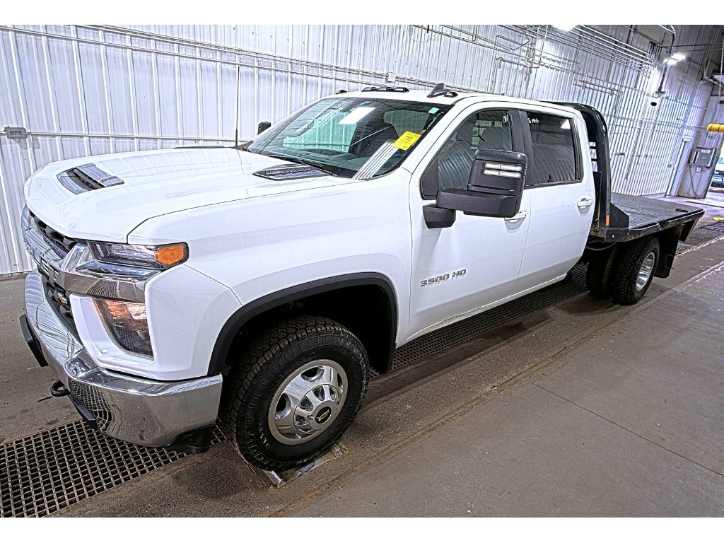 2022 Chevrolet Silverado 3500HD Chassis LT Crew Cab 4WD