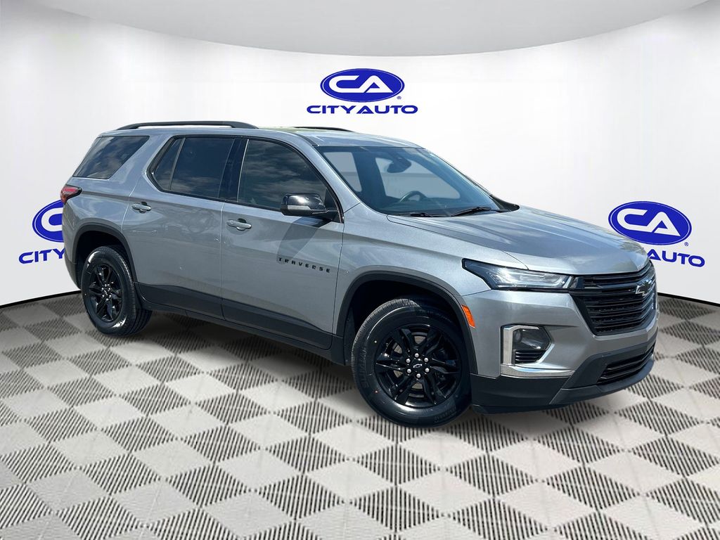 2023 Chevrolet Traverse LS FWD
