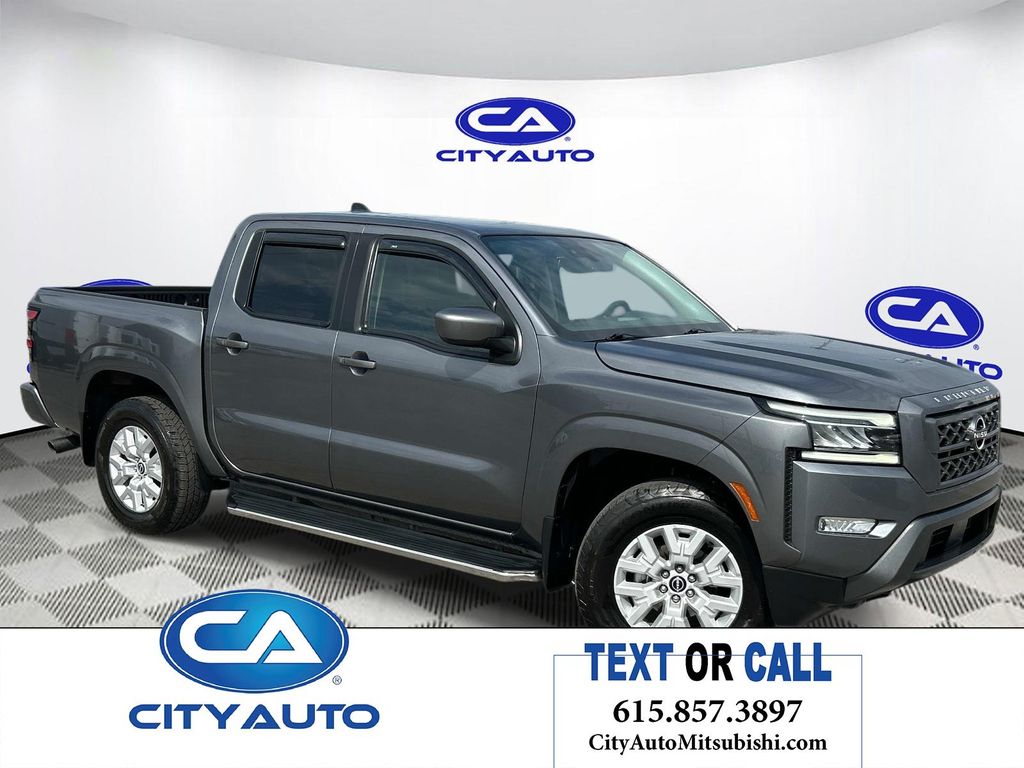 2022 Nissan Frontier SV Crew Cab 4WD