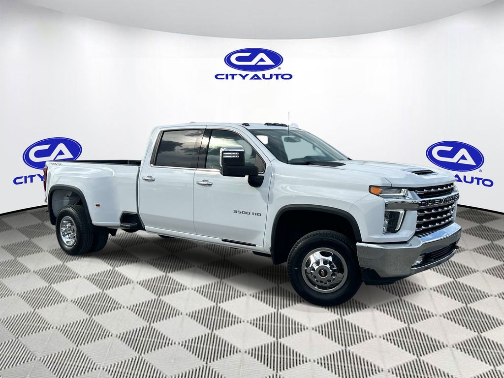 Summit White 2023 Chevrolet Silverado 3500HD LTZ Crew Cab 4WD Pickup Truck Four-Wheel Drive 6-Speed Automatic