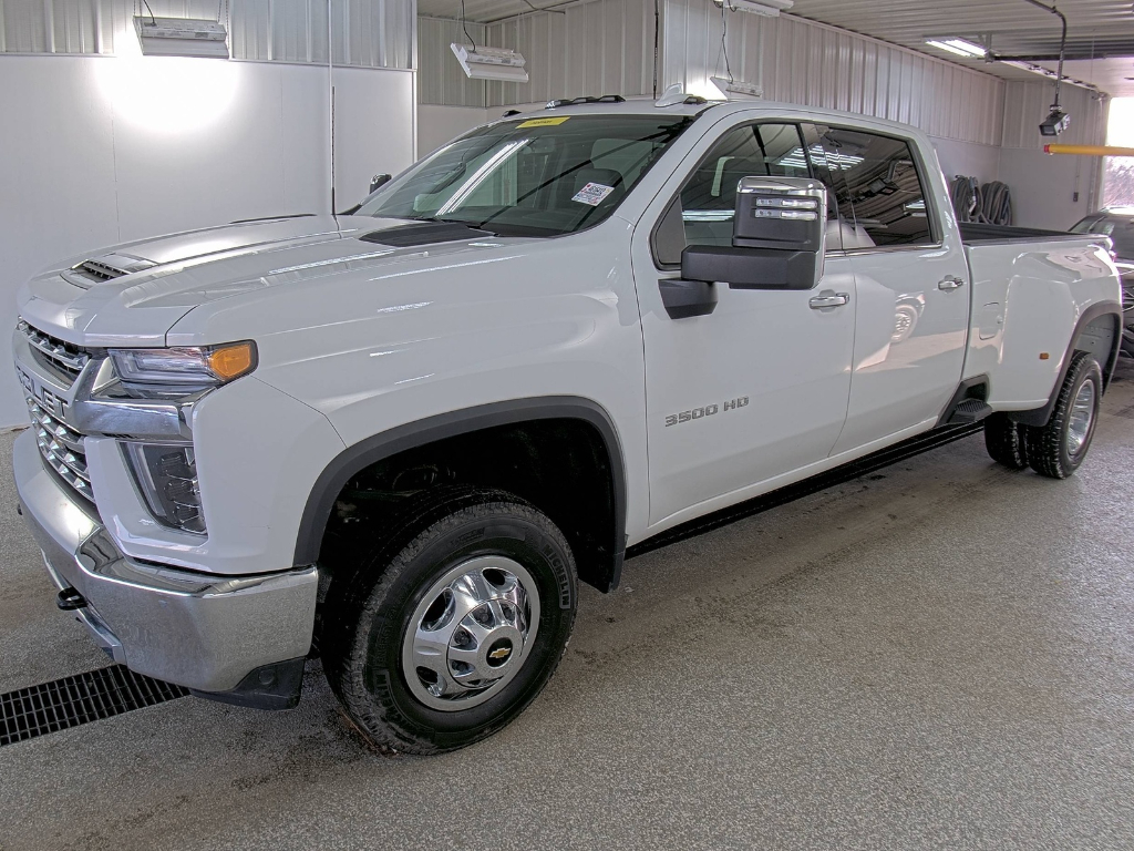 2023 Chevrolet Silverado 3500HD LTZ Crew Cab 4WD