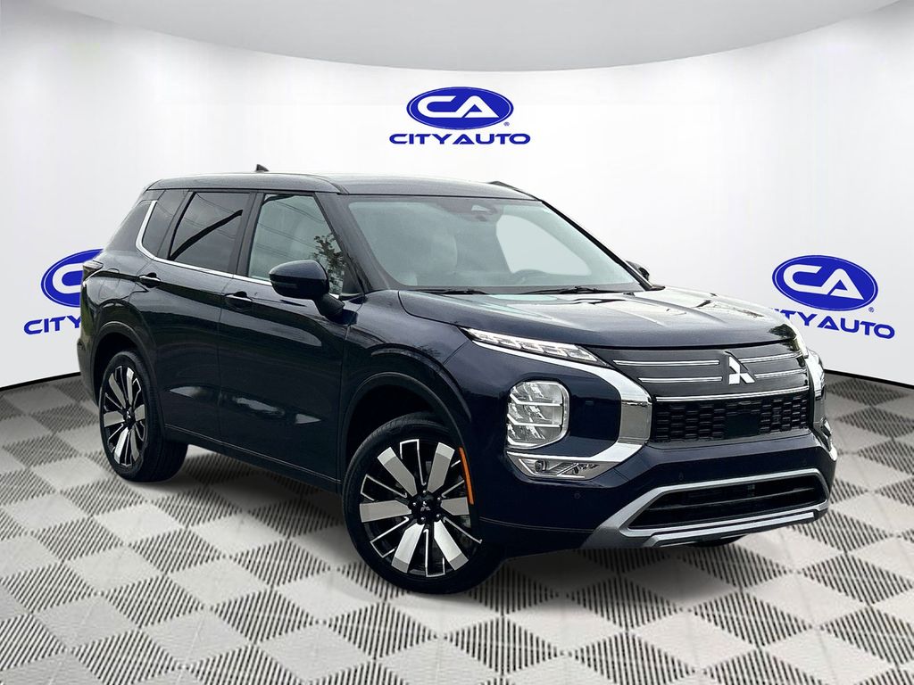 2025 Mitsubishi Outlander SE FWD