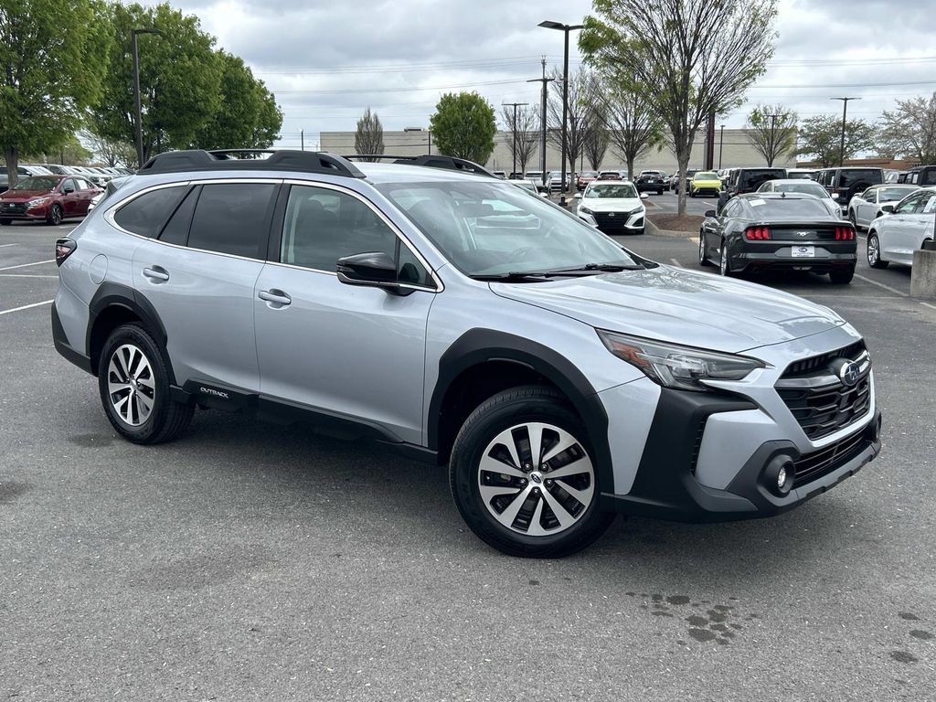 2023 Subaru Outback Premium AWD