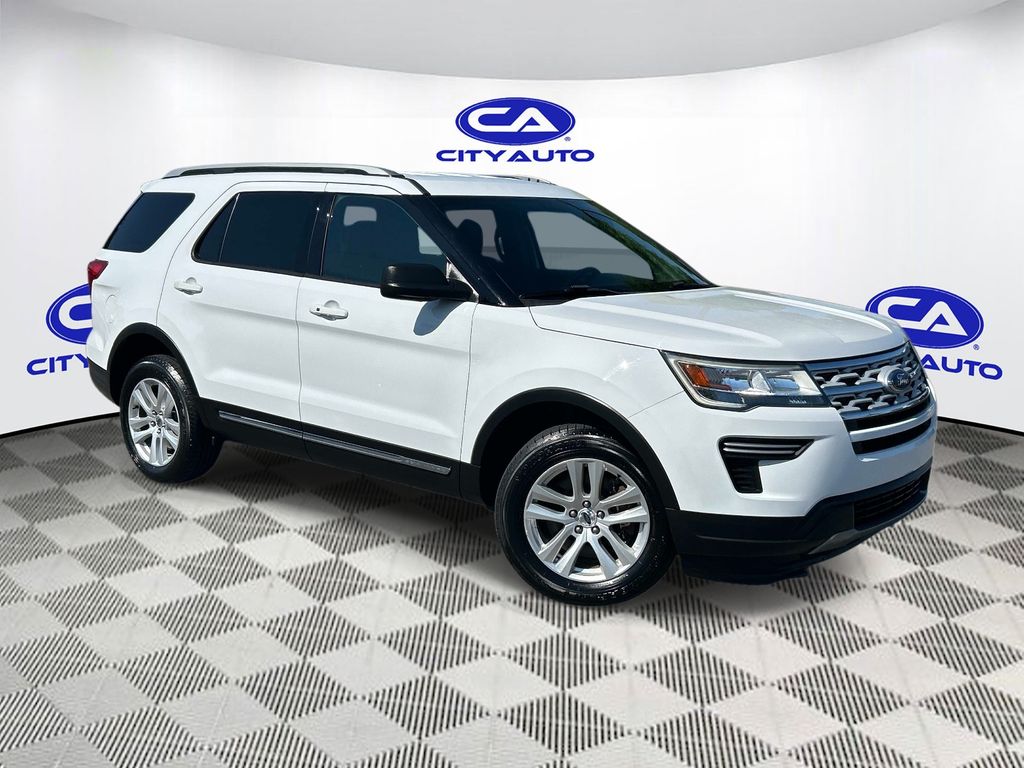 Oxford White 2019 Ford Explorer XLT AWD SUV / Crossover All-Wheel Drive 6-Speed Automatic