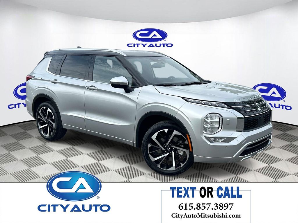 Alloy Silver Metallic 2024 Mitsubishi Outlander SEL S-AWC SUV / Crossover All-Wheel Drive Continuously Variable Transmission