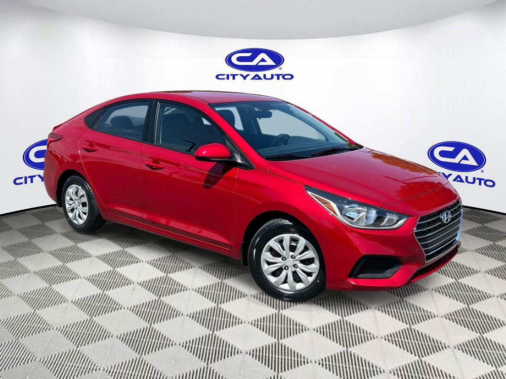 Pomegranate Red 2020 Hyundai Accent SE Sedan FWD Sedan Front-Wheel Drive Continuously Variable Transmission