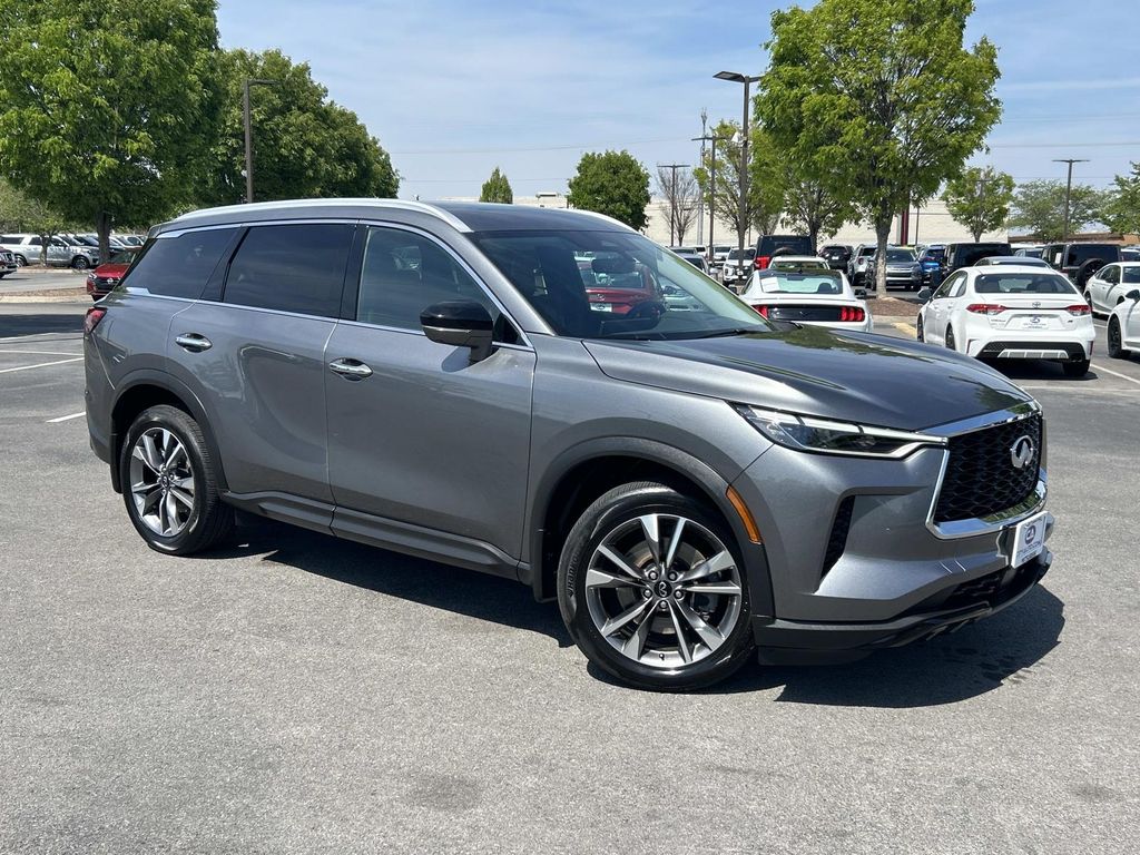 2023 INFINITI QX60 Luxe AWD