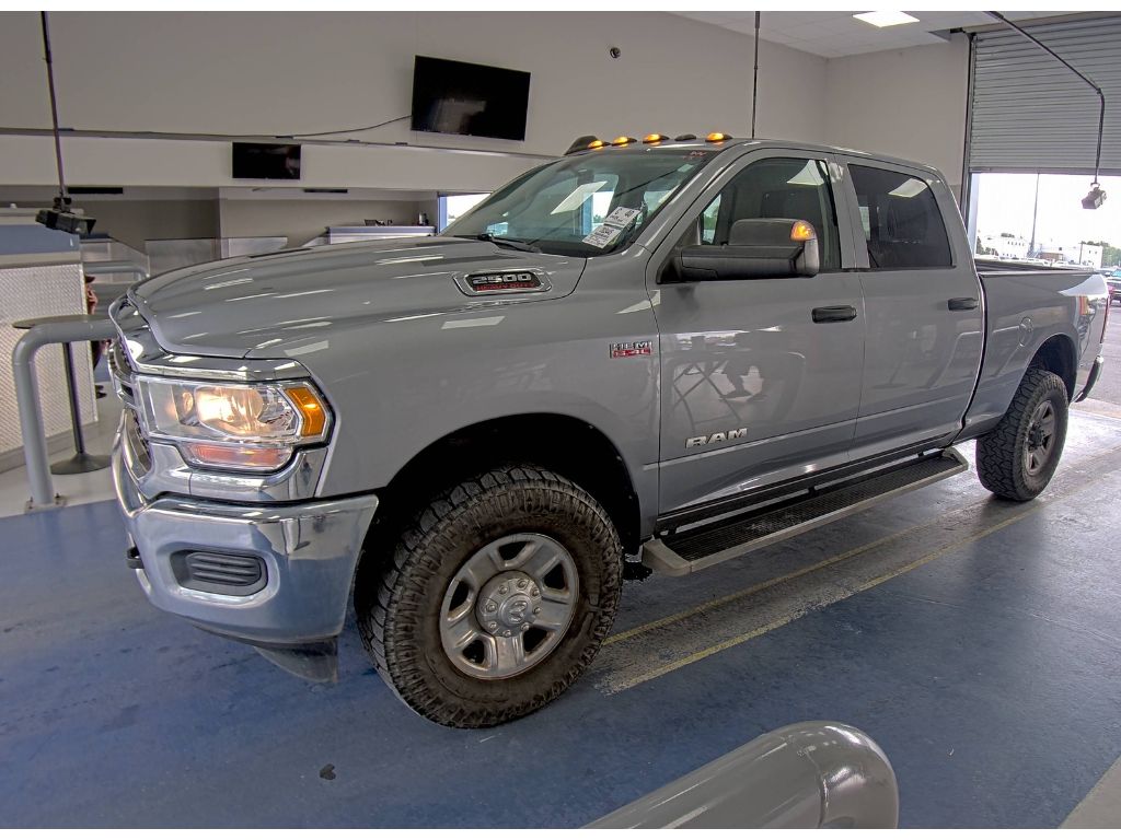 Billet Silver Metallic Clearcoat 2020 RAM 2500 Tradesman Crew Cab 4WD Pickup Truck Four-Wheel Drive 8-Speed Automatic