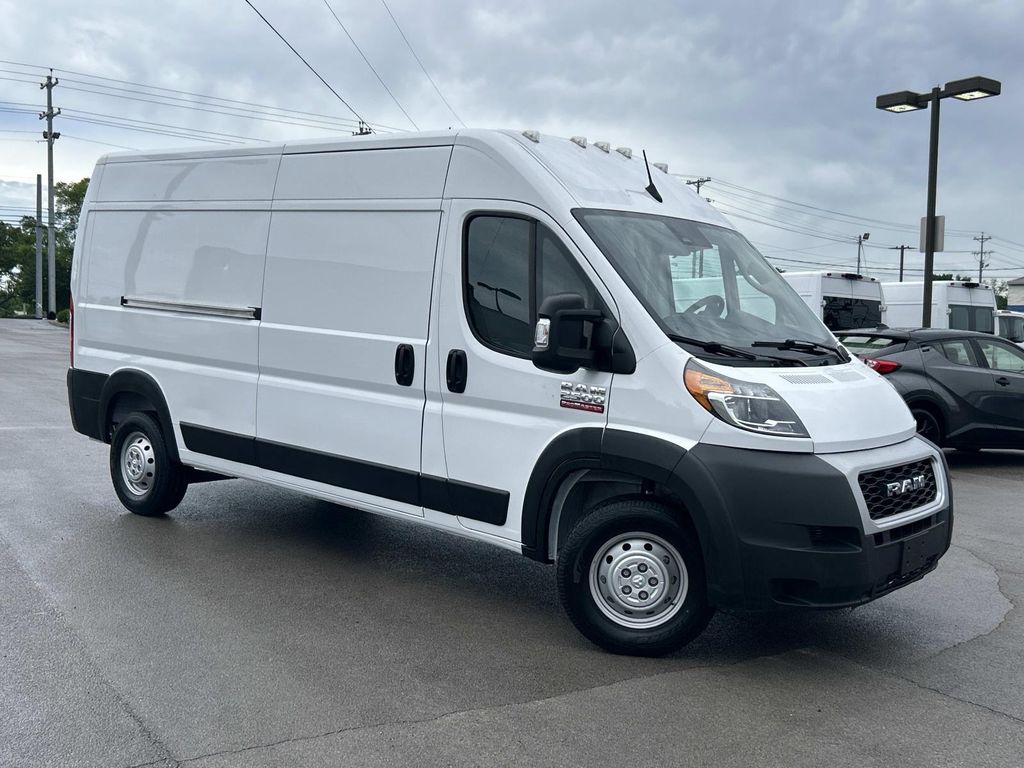 Bright White Clearcoat 2022 RAM ProMaster 2500 159 High Roof Cargo Van FWD Van Front-Wheel Drive 9-Speed Automatic