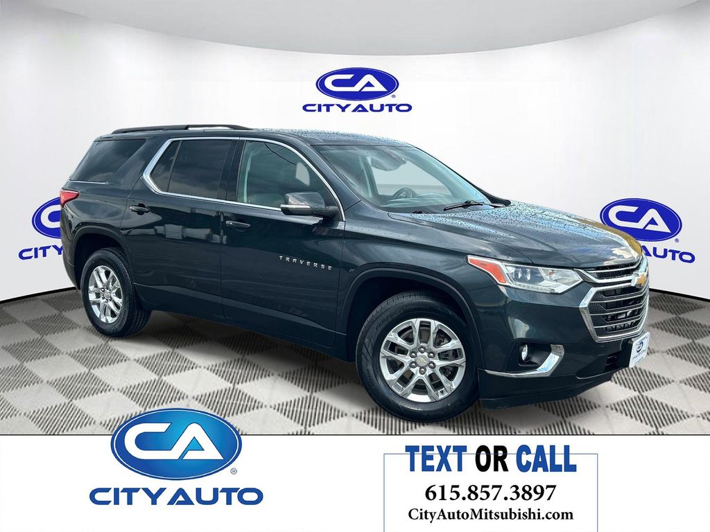 Gray (Graphite Metallic) 2021 Chevrolet Traverse SUV / Crossover Front-Wheel Drive 9-Speed Automatic