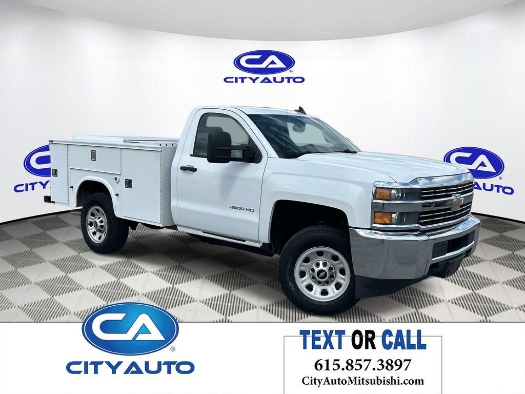 Summit White 2016 Chevrolet Silverado 3500HD Chassis Pickup Truck 4X2 6-Speed Automatic