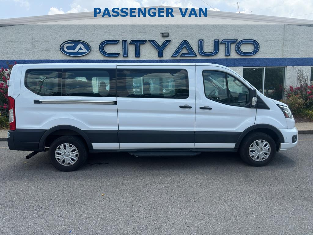 2023 Ford Transit Passenger 350 XLT Low Roof LB RWD