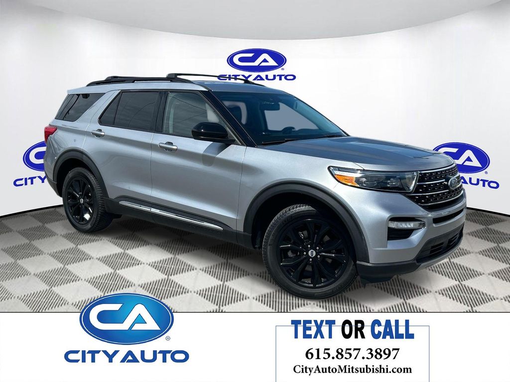 Iconic Silver Metallic 2021 Ford Explorer SUV / Crossover All-Wheel Drive Automatic