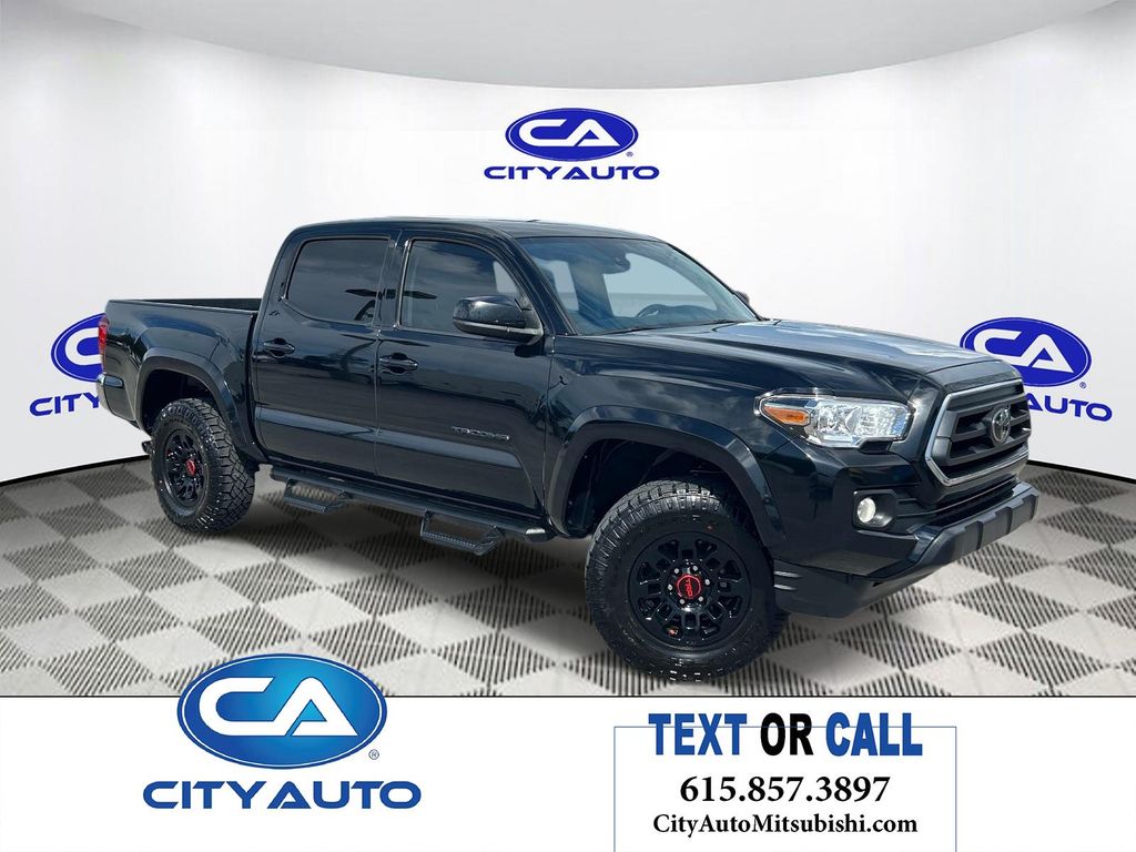 Midnight Black Metallic 2022 Toyota Tacoma Pickup Truck Four-Wheel Drive 6-Speed Automatic