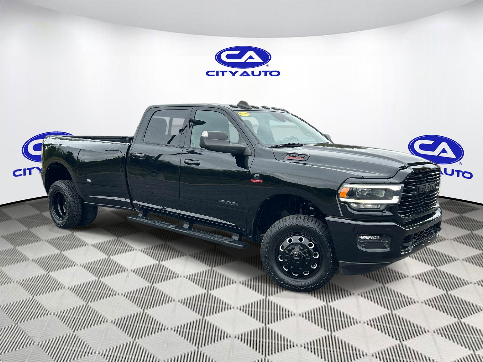 2021 RAM 3500 Big Horn Crew Cab LB DRW 4WD