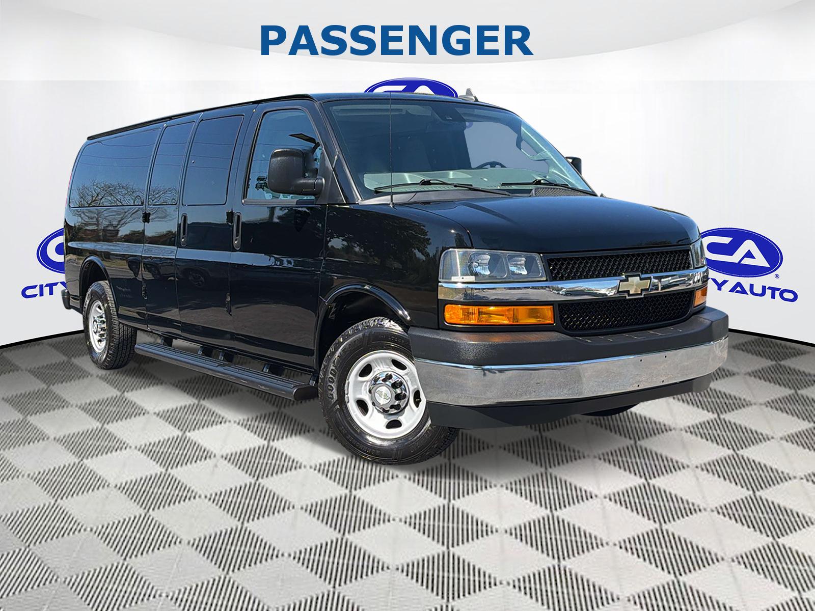 2020 Chevrolet Express 3500 LT Extended RWD   