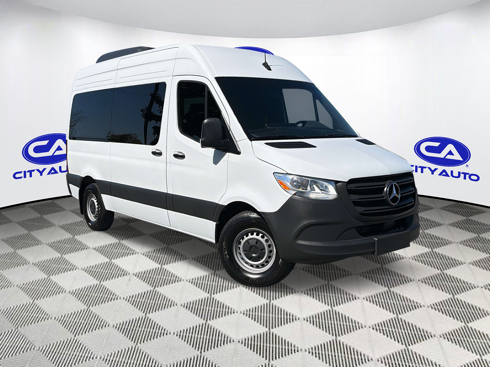 2024 Mercedes-Benz Sprinter 2500 144 Passenger Van RWD