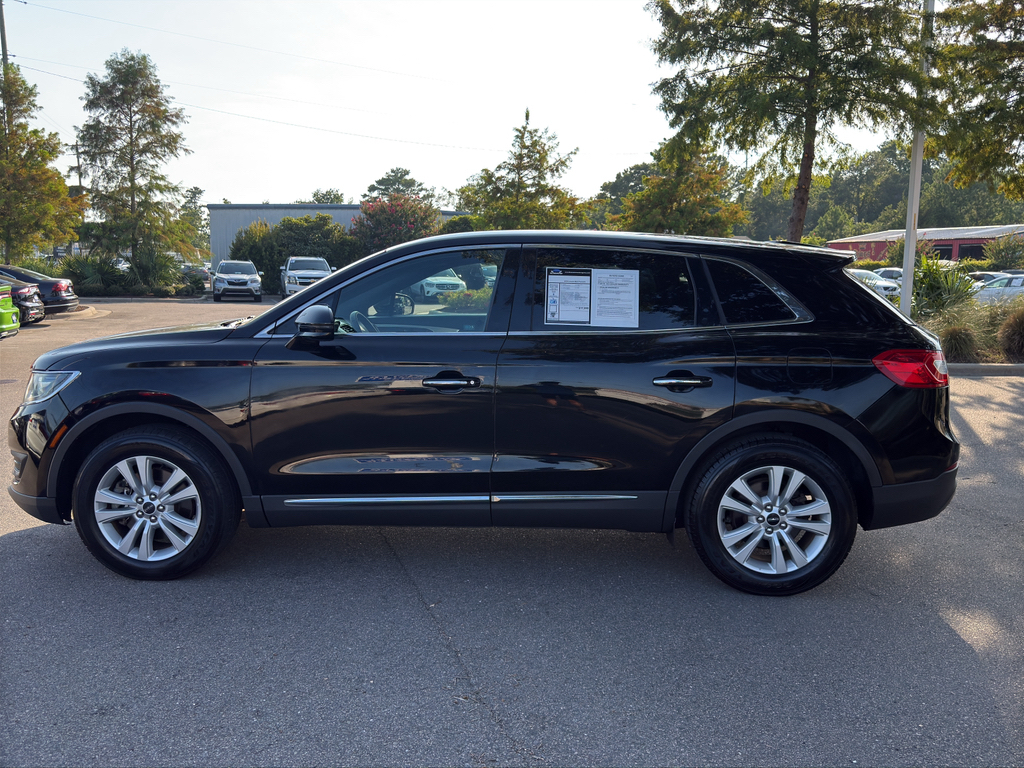 View vehicle photo 5