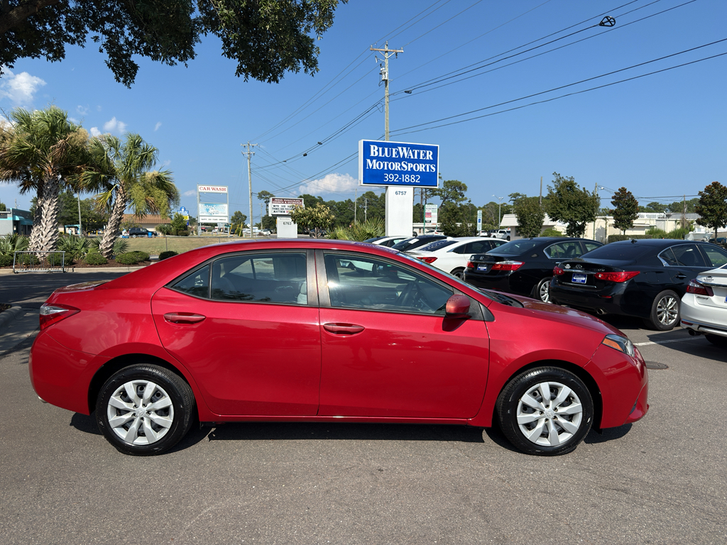Barcelona Red Metallic 2015 Toyota Corolla Sedan Front-Wheel Drive Continuously Variable Transmission