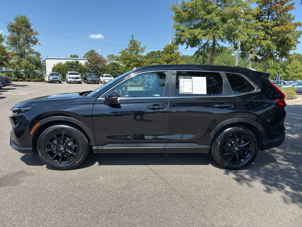 View vehicle photo 5