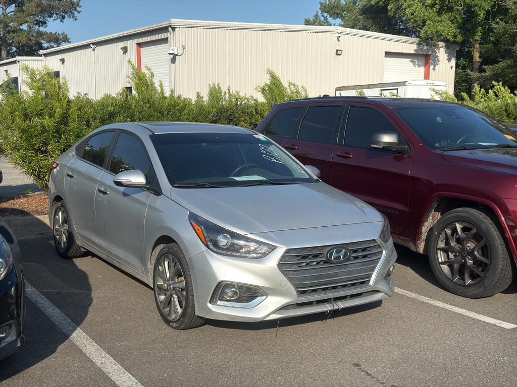 Olympus Silver Metallic 2019 Hyundai Accent Sedan Front-Wheel Drive 6-Speed Automatic