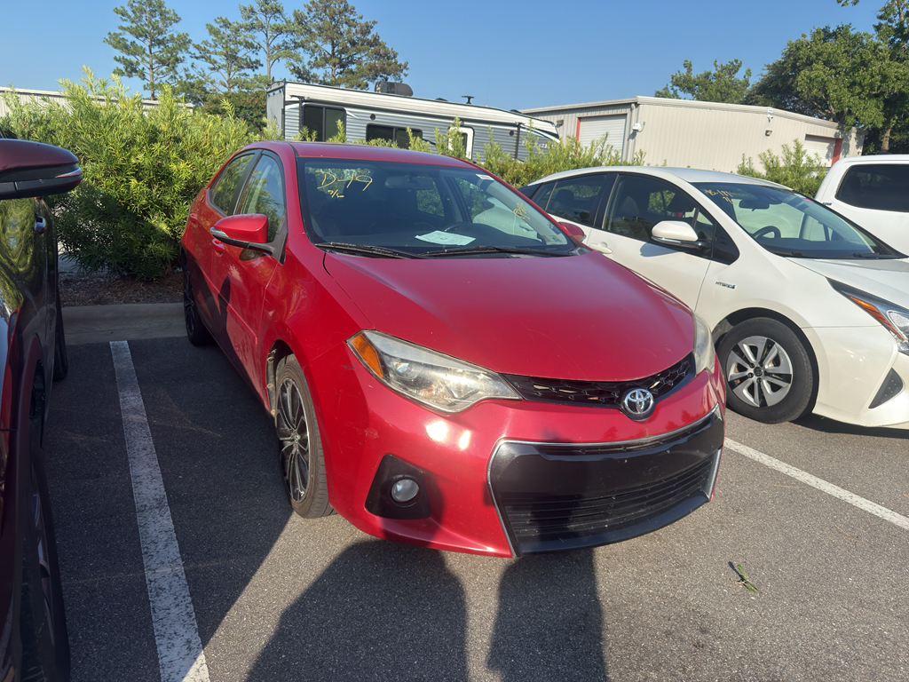 Barcelona Red Metallic 2014 Toyota Corolla Sedan Front-Wheel Drive Continuously Variable Transmission