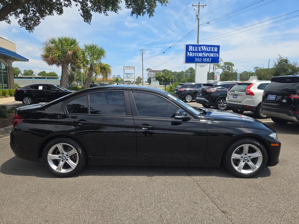 2013 BMW 3 Series 328i Sedan RWD