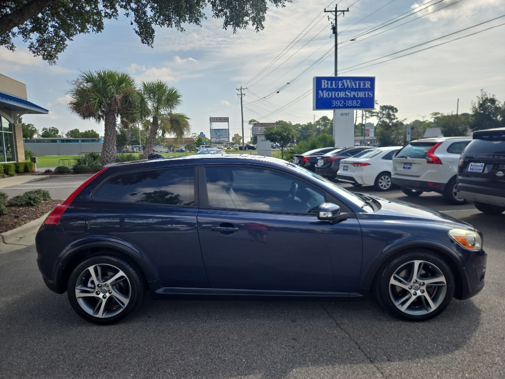 Caspian Blue Metallic 2013 Volvo C30 Hatchback Front-Wheel Drive 5-Speed Automatic