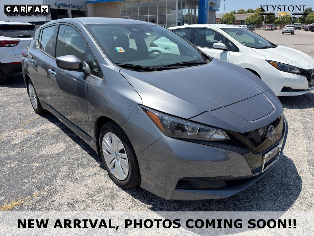 2025 Nissan LEAF S FWD
