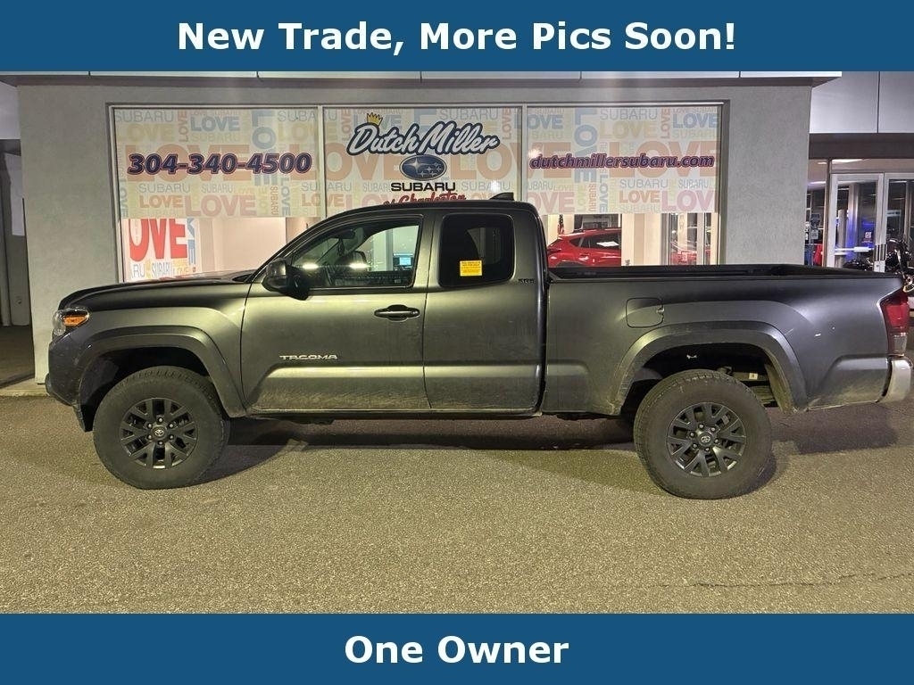 2022 Toyota Tacoma SR5 I4 Access Cab 4WD