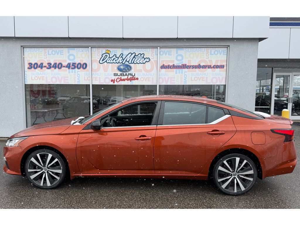 2022 Nissan Altima 2.5 SR AWD