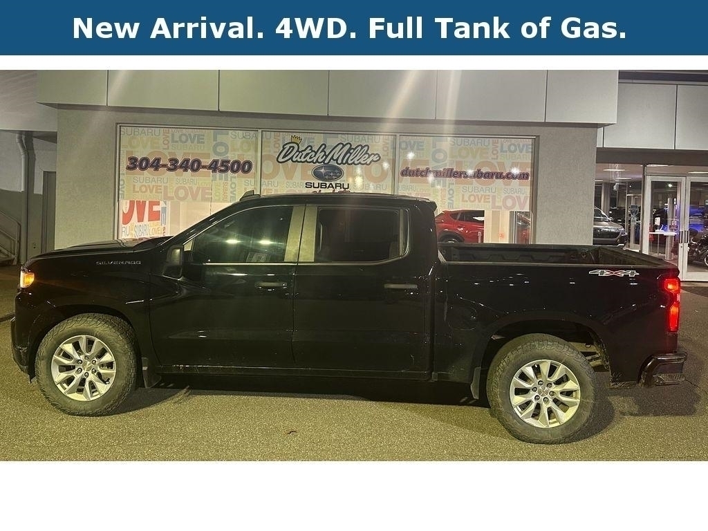 2022 Chevrolet Silverado 1500 Custom Crew Cab 4WD