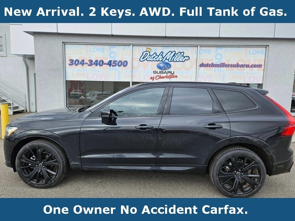 2026 Volvo XC60 B5 Ultra Black Edition AWD