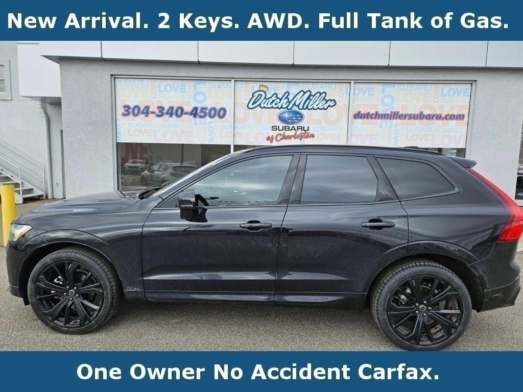 2026 Volvo XC60 B5 Ultra Black Edition AWD