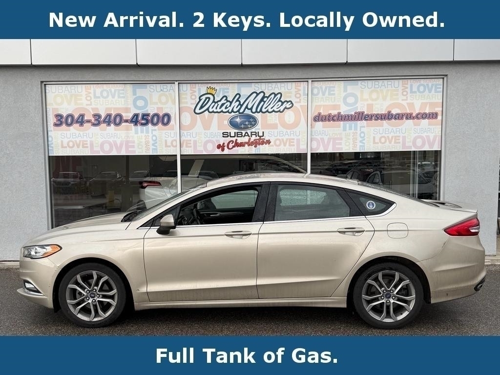 White Gold 2017 Ford Fusion SE Sedan Front-Wheel Drive 6-Speed Automatic