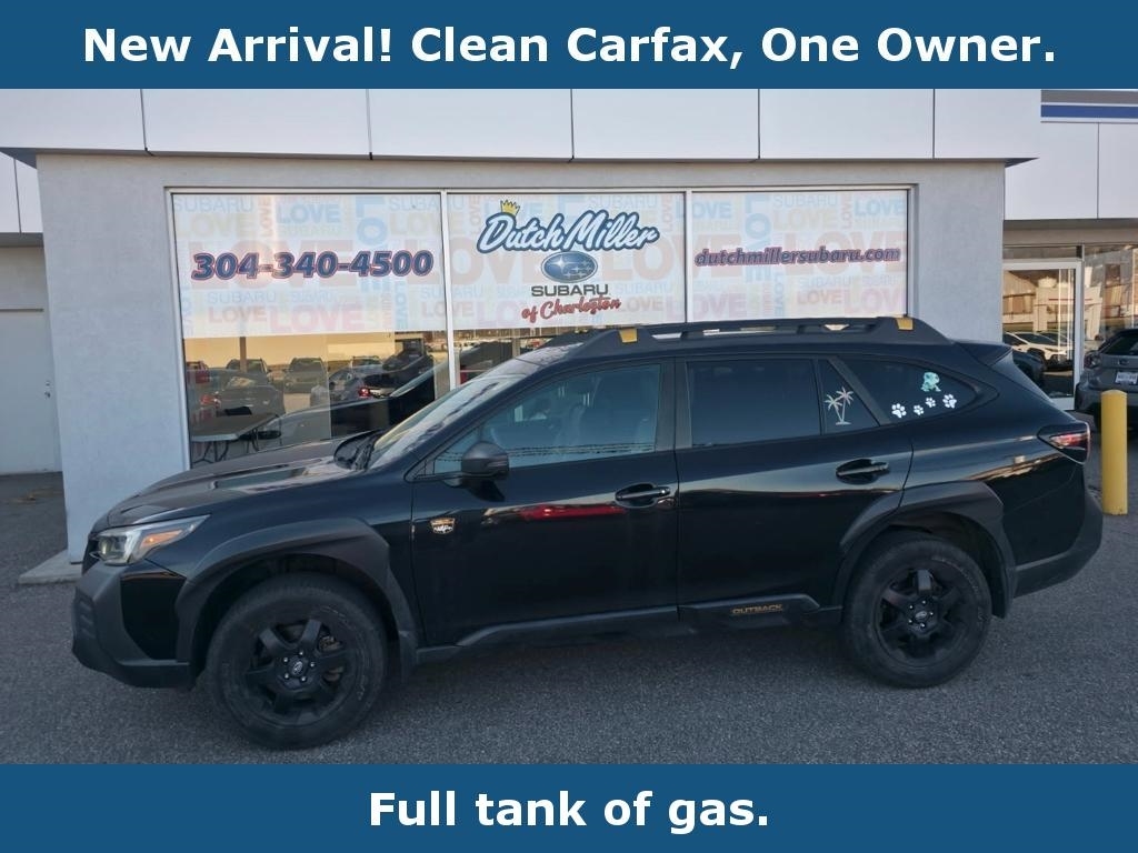 Crystal Black Silica 2022 Subaru Outback Wilderness Crossover AWD SUV / Crossover All-Wheel Drive 8-Speed CVT