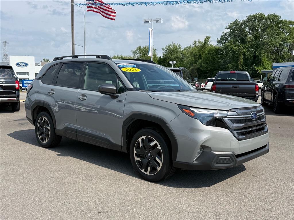 2025 Subaru Forester Hybrid Premium AWD