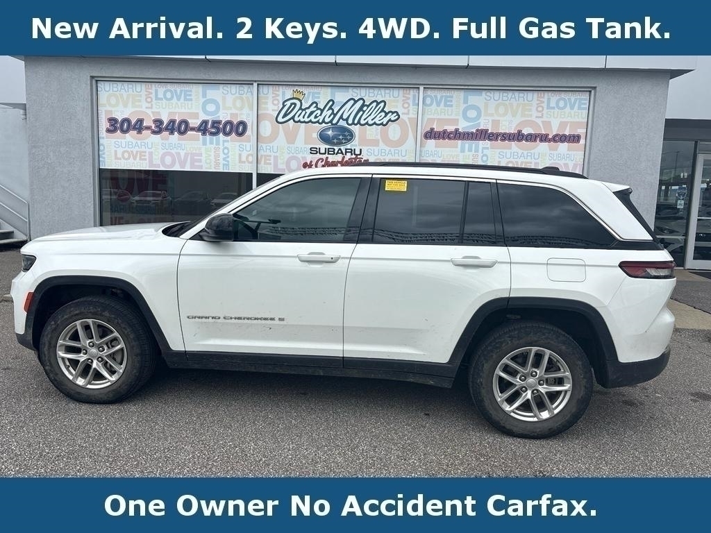 Bright White Clearcoat 2025 Jeep Grand Cherokee SUV / Crossover Four-Wheel Drive 8-Speed Automatic