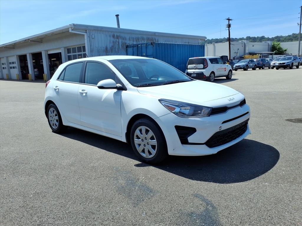 Clear White 2023 Kia Rio5 S Wagon FWD Wagon Front-Wheel Drive Continuously Variable Transmission