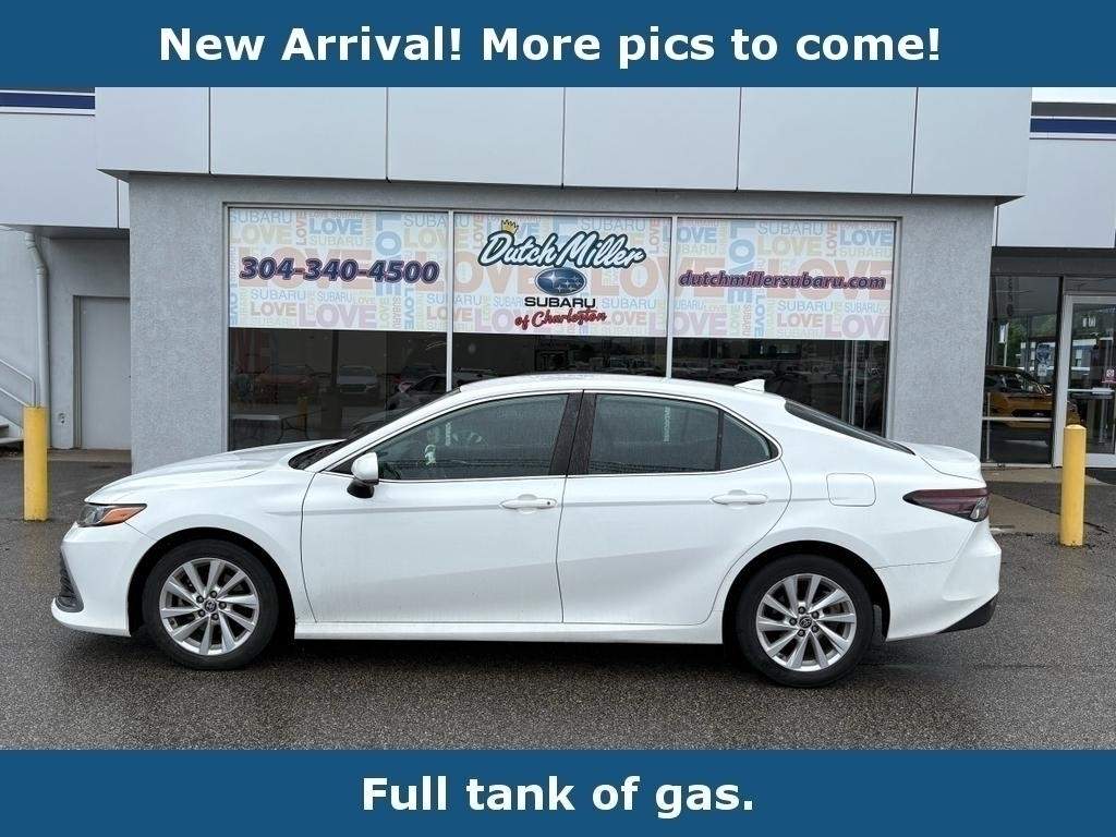 2022 Toyota Camry LE FWD